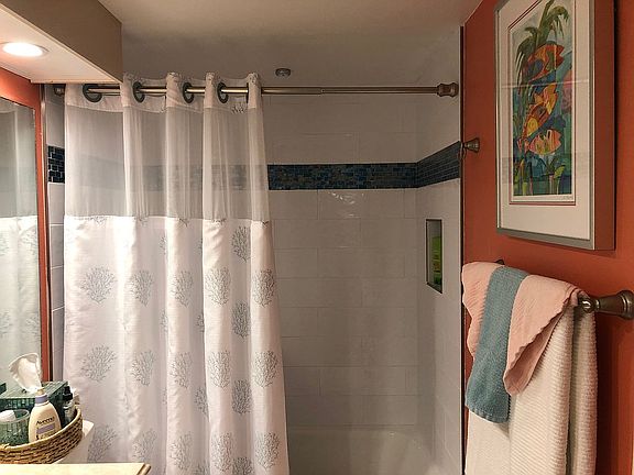 New remodeled guest bath