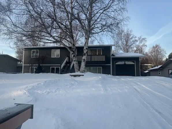 9330 Jade St, Anchorage, AK 99502