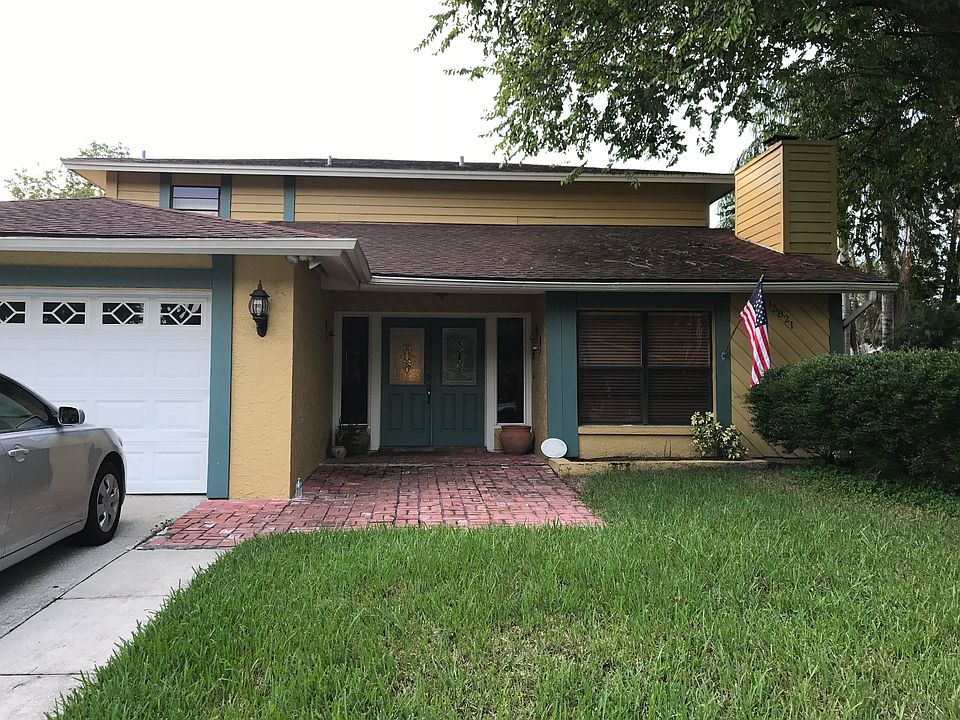 1st image of 15821 Country Lake Dr