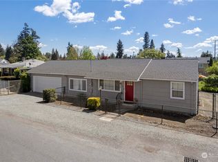 720 110th St S, Tacoma, WA