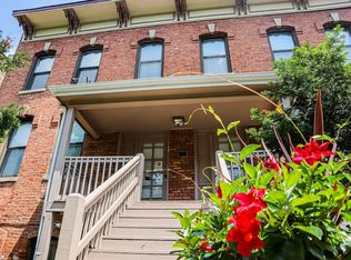 907-9 S Laflin St #2, Chicago, IL 60607