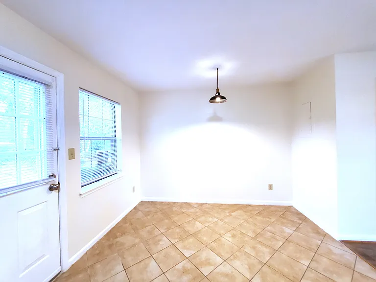 1002 Willow Dr #109 — Photo 10
