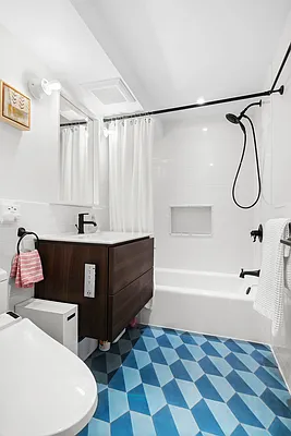 Rented by Brown Harris Stevens | media 13