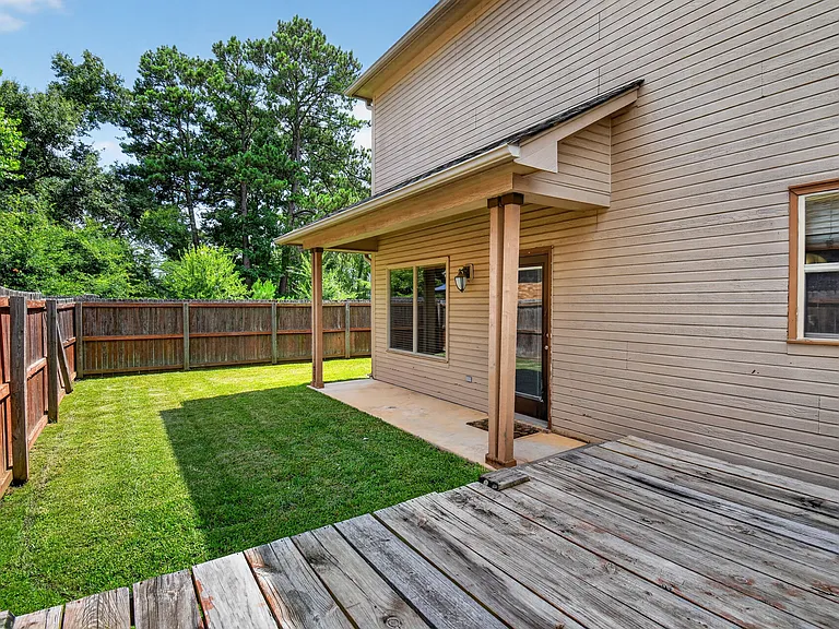 904 Solaris Pl — Photo 29