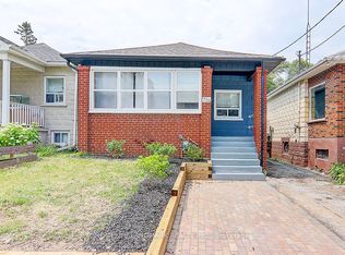 794 Jane St, Toronto, ON M6N4C1