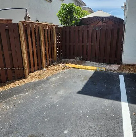 5362 NW 108th Pl — Photo 7
