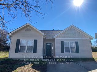 807 Sir Raleigh Dr, Concord, NC 28025