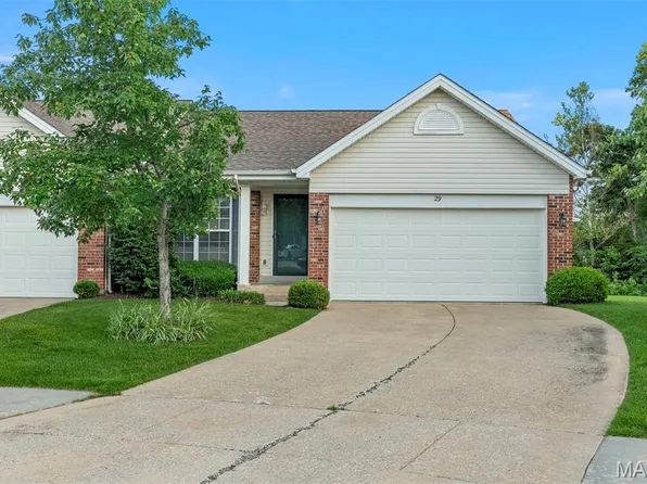 29 Salsibury Ct, Lake Saint Louis, MO 63367