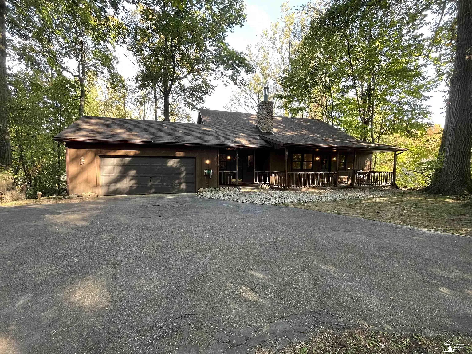 99 Wildwood Cir photo 1