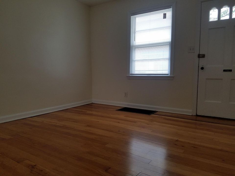 1st image of 1354 Thornwood Pl APT A