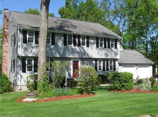 76 School Brook Ln, Vernon, CT 06066