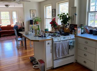 40 Bradley St, Portland, ME 04102