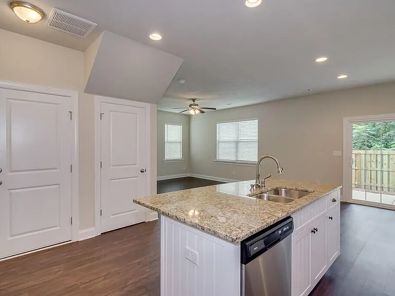 1830 Butternut Dr — Photo 17