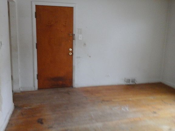 4th image of 1047 Bohland Ave