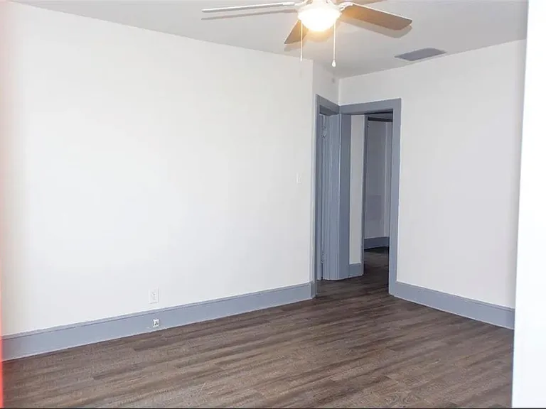 2418 Crestview Ave — Photo 14