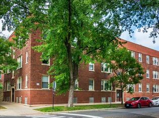 3103 N Racine Ave #2, Chicago, IL 60657