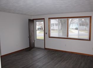 208 Wabash Ave, Defiance, OH 43512