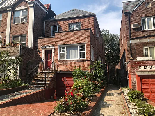 Rented by SERHANT. | media 2