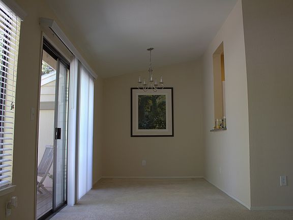 4th image of 7114 Cross Creek Cir APT C