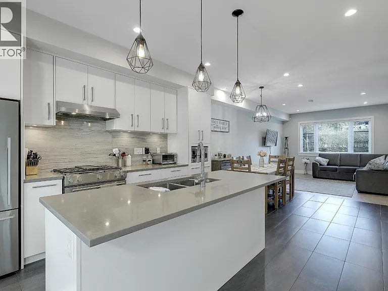 806 Gauthier Ave #102 — Photo 4
