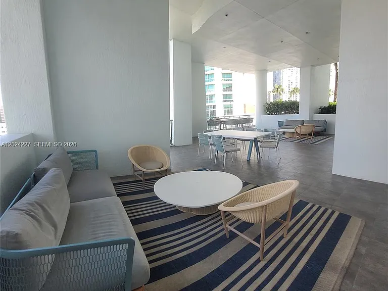 90 SW 3rd St #2208 — Photo 54