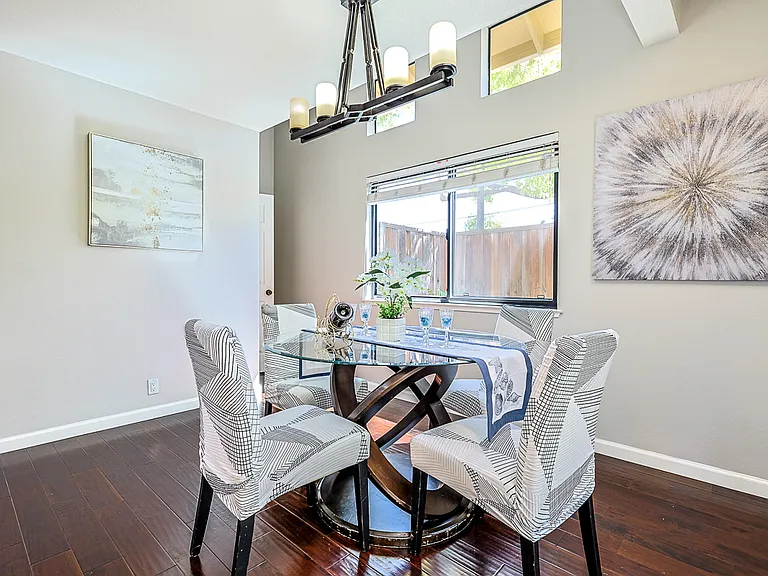 1207 Smith Ave — Photo 16