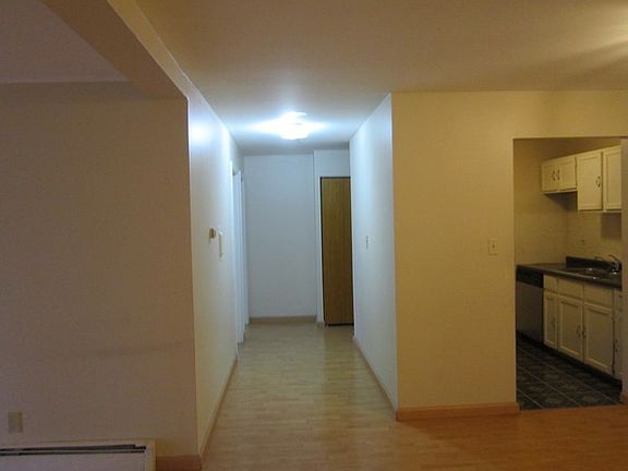 5th image of 1065 Valley Ln #8-308