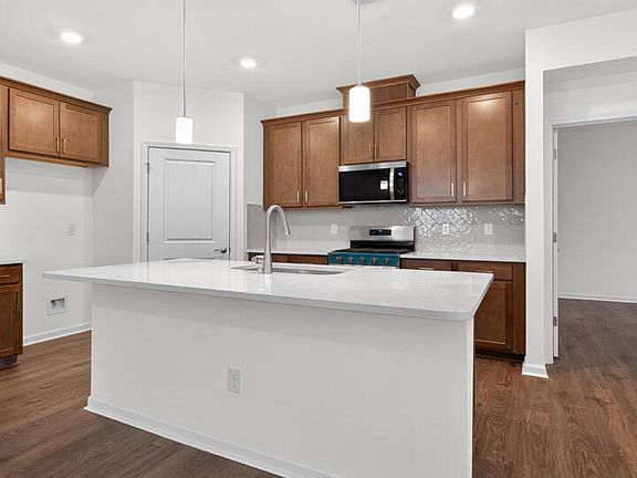 7th image of this home