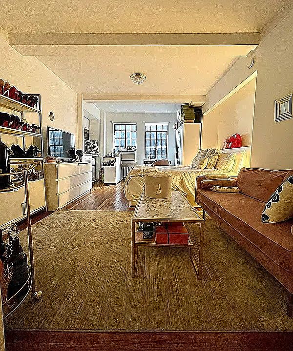 1st image of 5 Tudor City Pl APT 1021