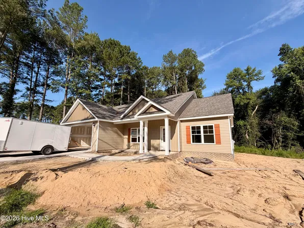 1730 Walnut Run Drive, Deep Run, NC 28525