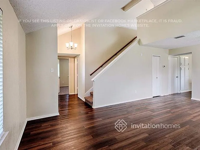1716 Delaford Pl — Photo 3