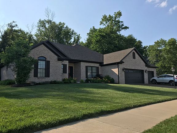 2nd image of 2636 Thornhill Dr