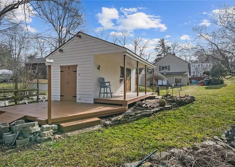 3 Mountaindale Rd, Smithfield, RI 02917 Zillow