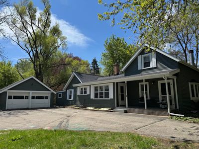 457 E Crystal Lake Ave, Crystal Lake, IL, 60014
