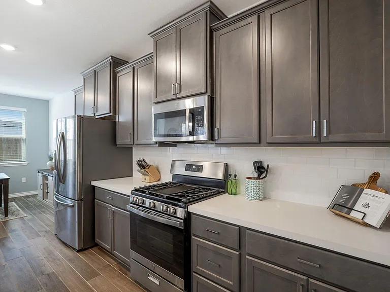 2903 Bronx Dr — Photo 18