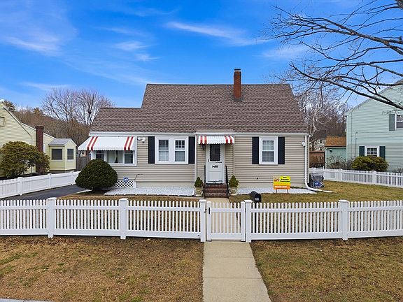 2nd image of 22 Black Rock Rd