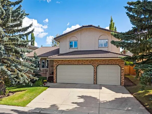 20 W Edendale Cres NW, Calgary, AB T3A 3W8