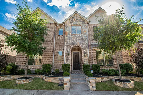 12709 Royal Oaks Ln Photo 1