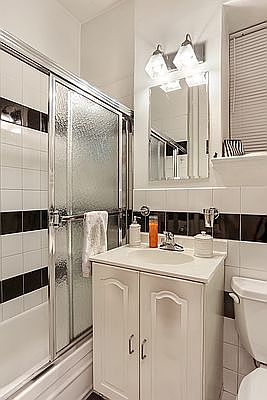 5th image of 415 E 80th St APT 2S