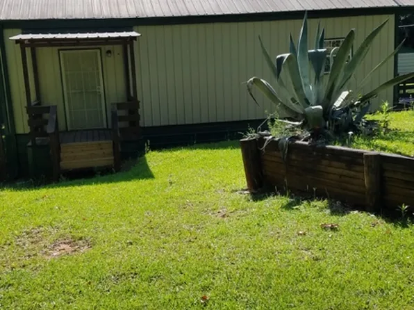 138 Sherwood Dr #C, Lucedale, MS 39452