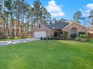 3035 Whitman Dr, Montgomery, TX 77356