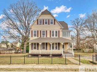 101 Newburg Ave APT 1, Catonsville, MD 21228