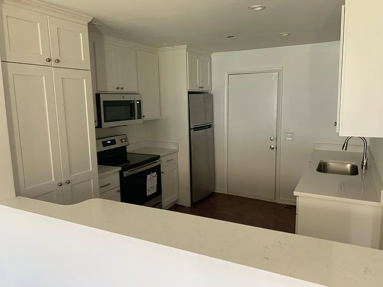 3635 Redmon St #B — Photo 6