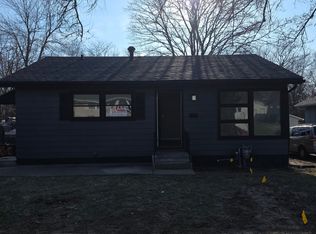 35 Kaydon Dr, Decatur, IL 62521