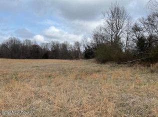 22 Willie Hibbler Rd, Senatobia, MS 38668