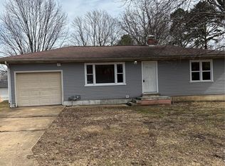 2612 Sherry Ln, Poplar Bluff, MO 63901