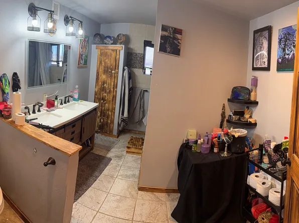 429 E Bate Ave, Byers, CO 80103