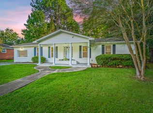 1251 Raymond Way, Charleston, SC 29407