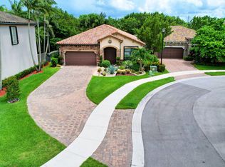 9050 Gulf Cove Dr, Lake Worth, FL 33467