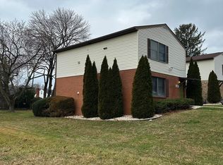 1553 Crest View Ave, Hagerstown, MD 21740